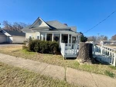 Lake Dardanelle Commercial For Sale in Russellville Arkansas