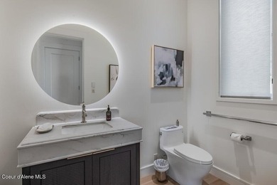 CONTEMPORARY PLATINUM DRIVE ESTATE AT PRESTIGIOUS BLACK ROCK - photo 34