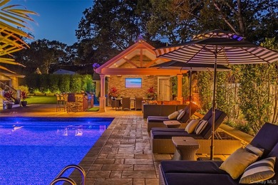 Your Dream Home Awaits!! Custom Ranch Renovated And Meticulously - photo 46