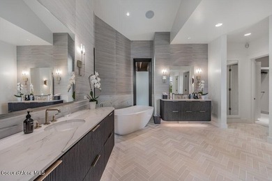 CONTEMPORARY PLATINUM DRIVE ESTATE AT PRESTIGIOUS BLACK ROCK - photo 47