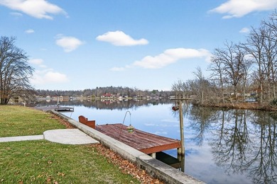 Wake up to shimmering water views and spend your evenings - photo 4