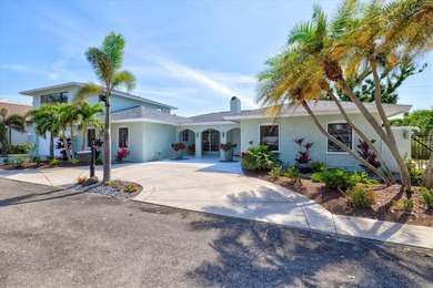 Where else can you find a home of this size, offering this level - photo 5