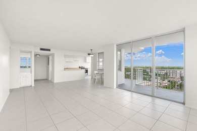 Little Maule Lake Condo Active Under Contract in Aventura Florida