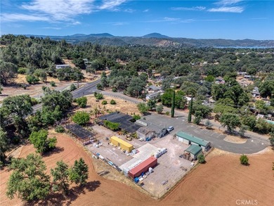 Location, location, location! This exceptional 2.17-acre - photo 13