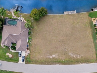 Build your dream waterfront home within the enviable Punta Gorda - photo 16