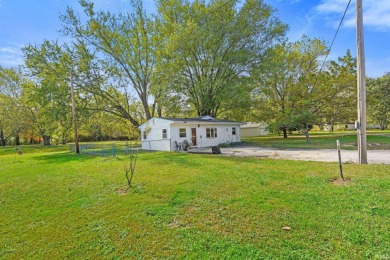 Lake Lemon Home For Sale in Nashville Indiana