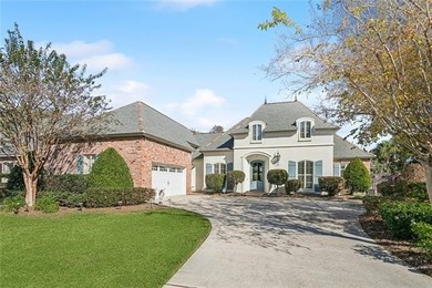 Lake Pontchartrain Home For Sale in Mandeville Louisiana