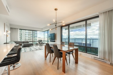 St Lawrence River Condo For Sale in Montréal (Verdun/Île-Des-Soeurs) 