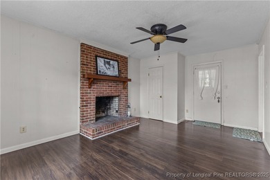 Charming 3 bedroom and 2 bathrooms well maintained all-brick
