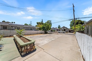 WEST SAN CARLOS DUPLEX, PHENOMENAL INVESTMENT! This 2-level - photo 31