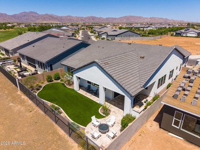 SOLD FURNISHED. On the golf course. Lake view. Mountain view - photo 48