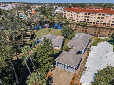 (private lake, pond, creek) Home For Sale in New Port Richey Florida