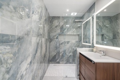 Beautifully renovated pool home in Floranada Ridge - one of the - photo 12