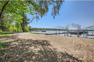 **OPEN BUILDER:** WOODED WALKOUT LAKEVIEW LOT in Forest Hills - photo 18