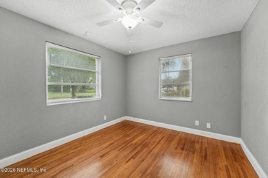 Welcome home to this beautifully updated 3-bedroom, 2-bath brick - photo 22