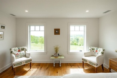 Welcome to Sunset Ridge Farm. A discreet tree-lined drive with - photo 28