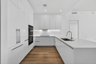 Welcome to Nautilus 220, where brand-new waterfront luxury meets - photo 4