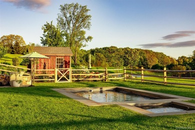 Welcome to Sunset Ridge Farm. A discreet tree-lined drive with - photo 41