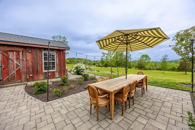 Welcome to Sunset Ridge Farm. A discreet tree-lined drive with - photo 42