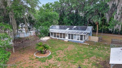 A Little Piece of Old Florida Charm, tucked beneath a canopy of - photo 8