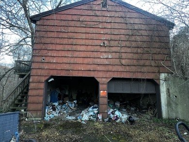 Margerie Lake Reservoir Home Sale Pending in New Fairfield Connecticut