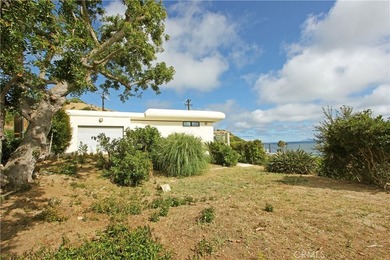 Located within a gated HOA community, this property is available - photo 25