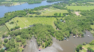 10 Pristine Deeded Acres of Waterfront on Lake Fork + Leaseback - Lake Acreage For Sale in Alba, Texas