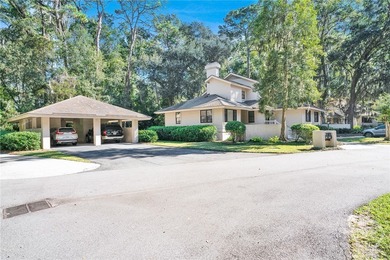 Truly maintenance-free living! This turn-key unit is move-in - photo 4