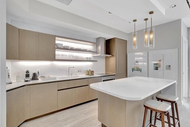 BRAND NEW FOUR SEASONS RESIDENCES FULLY FURNISHED RESIDENCE - photo 7