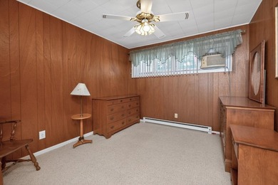 3 BD, 2 BA home on a level double lot with 100 feet of Diamond - photo 14