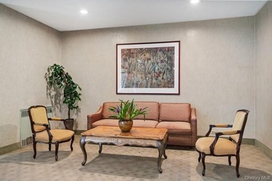 Move Right In!! This 1BR, 1BTH Is Renovated And Has Been - photo 15