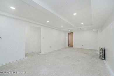 Welcome to this ranch-style home located on a quiet No-Outlet - photo 15