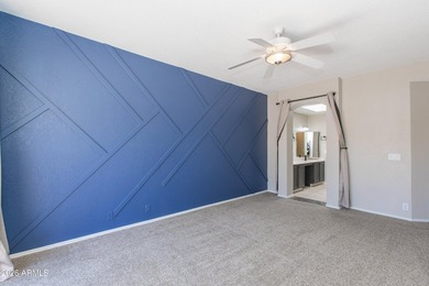 Beautifully maintained 2-bedroom plus den home in the desirable - photo 20