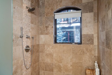 If you have been looking for a four-bedroom penthouse that - photo 21