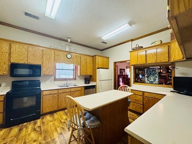 Enjoy your own slice of country living with this versatile 9.12 - photo 23