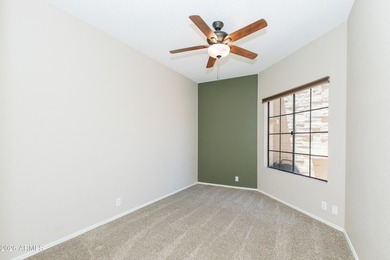 Beautifully maintained 2-bedroom plus den home in the desirable - photo 32