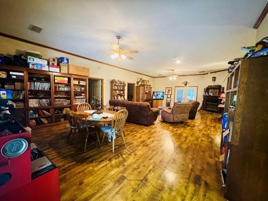 Enjoy your own slice of country living with this versatile 9.12 - photo 35