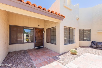 Beautifully maintained 2-bedroom plus den home in the desirable - photo 46