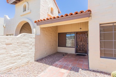 Beautifully maintained 2-bedroom plus den home in the desirable - photo 47