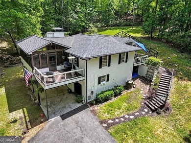 Beautiful Lake Home w/Single Slip Covered Dock with Boat Lift & - photo 2
