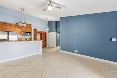 Beautifully updated 2BR/2BA condo located in the desirable - photo 4