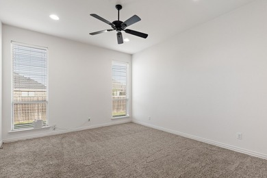 Move in ready home by RJ Wachsman with fresh interior paint - photo 12
