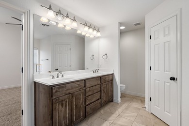 Move in ready home by RJ Wachsman with fresh interior paint - photo 20