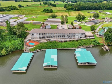 WATERFRONT CONDO WITH PRIVATE BOAT SLIP & LIFT! Enjoy - photo 27