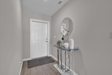Short sale subject to lender approval. Don't miss this - photo 7