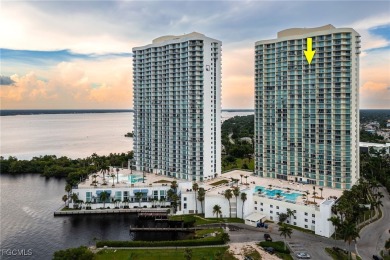 Caloosahatchee River Condo Sale Pending in Fort Myers Florida