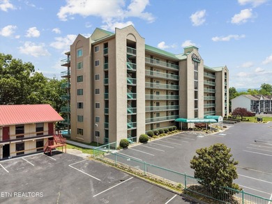 Welcome to the main attraction of East TNpletely renovated and - photo 2