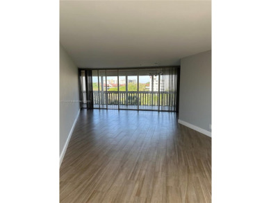 Lake Condo For Sale in Lauderhill, Florida