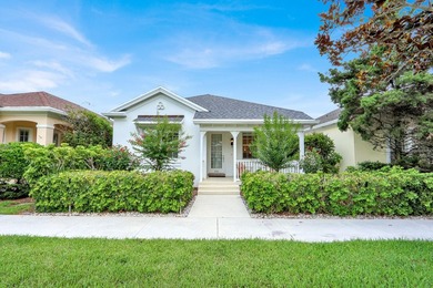 Charming 2BR/ 2 BA (NYC) style bungalow facing a large green - photo 1