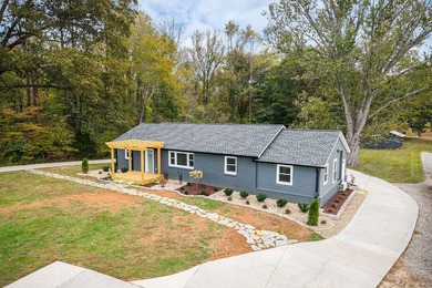 City Lake Home For Sale in Cookeville Tennessee